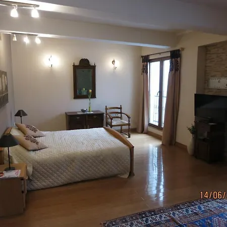 Bed & Breakfast Atlas Travel Point Center Suites