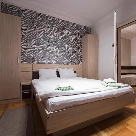 Bed and Breakfast Atlas Travel Point Center Suites Βελιγράδι