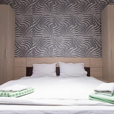 Bed & Breakfast Atlas Travel Point Center Suites Belgrade